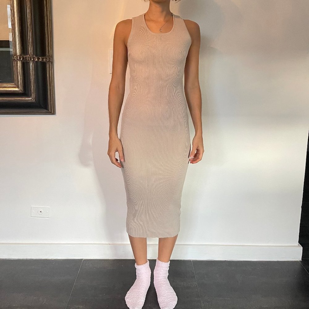 Nova Vintage Dress